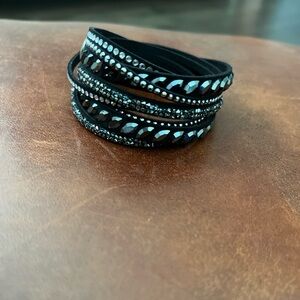 Swarovski wrap adjustable bracelet. Black